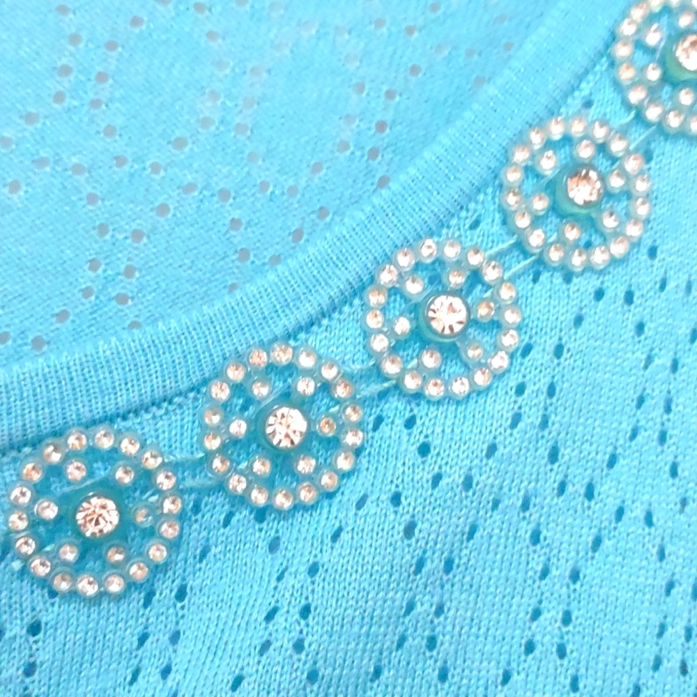 August Silk Blue Sweater Size L - Picture 2 of 6